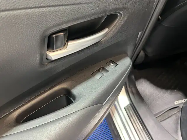 2020 Toyota Corolla - Photo 15