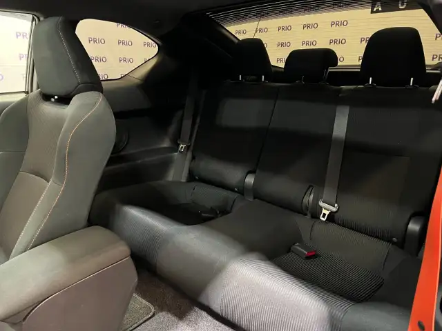 2015 Scion tC - Photo 15