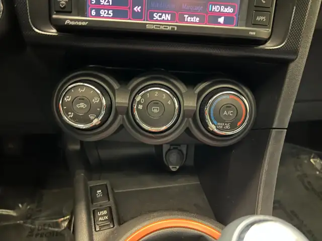 2015 Scion tC - Photo 25