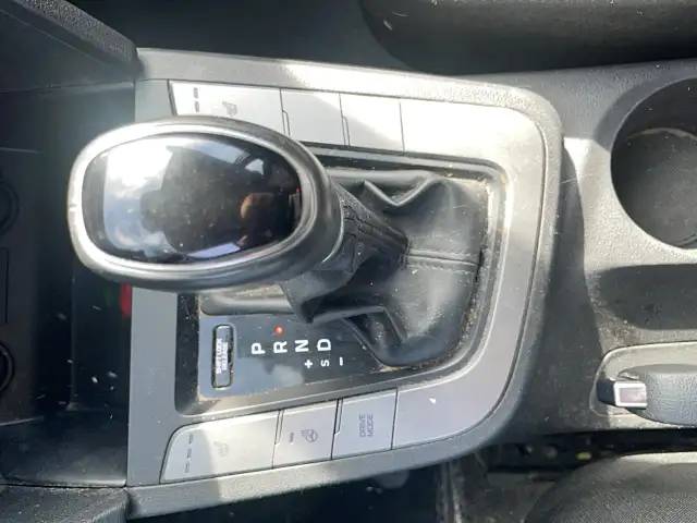 2019 Hyundai Elantra Preferred REBUILT TITLE - Photo 14