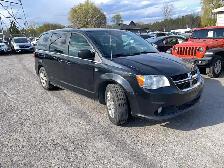 2019 Dodge Grand Caravan 35th Anniversary - Photo 2
