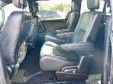 2019 Dodge Grand Caravan 35th Anniversary - Photo 10