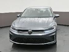 2025 Volkswagen Jetta TRENDLINE HEATED SEATS | LOW MILEAGE | APP - Photo 2