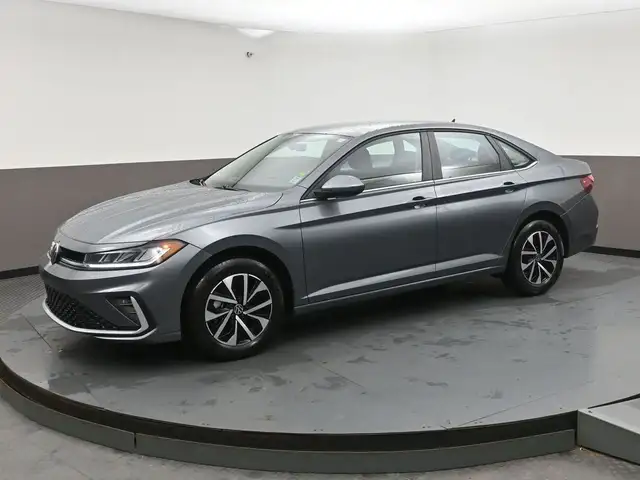 2025 Volkswagen Jetta TRENDLINE HEATED SEATS | LOW MILEAGE | APP - Photo 3