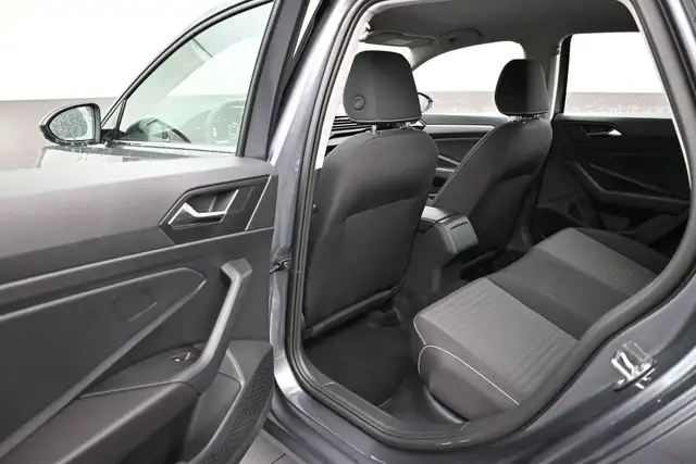 2025 Volkswagen Jetta TRENDLINE HEATED SEATS | LOW MILEAGE | APP - Photo 14