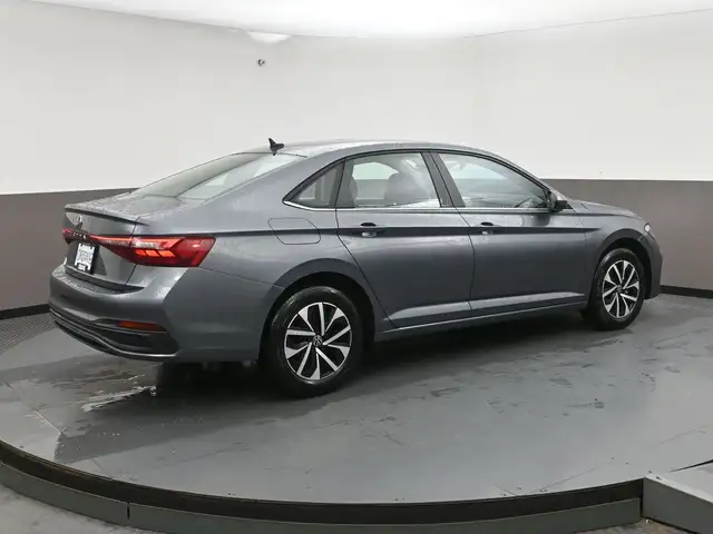 2025 Volkswagen Jetta TRENDLINE HEATED SEATS | LOW MILEAGE | APP - Photo 27