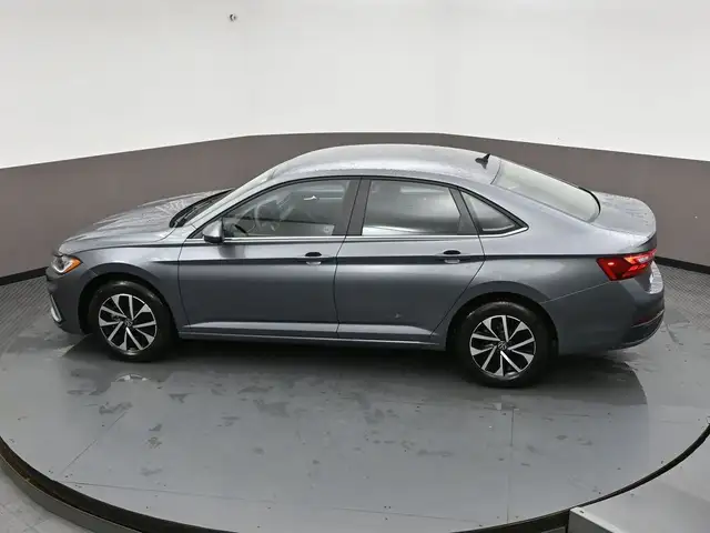 2025 Volkswagen Jetta TRENDLINE HEATED SEATS | LOW MILEAGE | APP - Photo 40