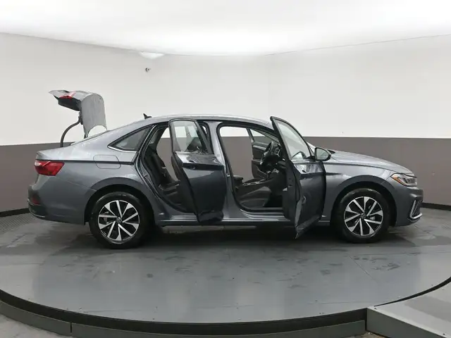 2025 Volkswagen Jetta TRENDLINE HEATED SEATS | LOW MILEAGE | APP - Photo 45