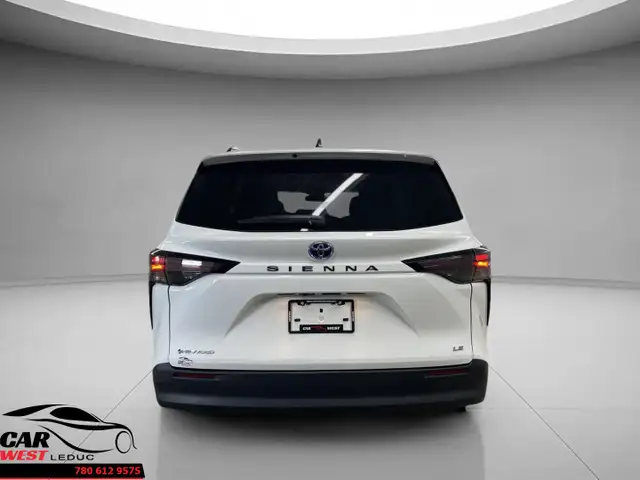 Toyota Sienna LE 2025 - Photo 4