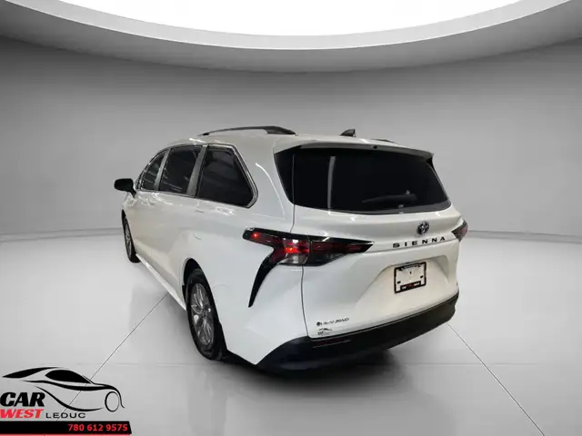 Toyota Sienna LE 2025 - Photo 5