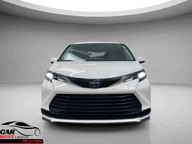 Toyota Sienna LE 2025 - Photo 8