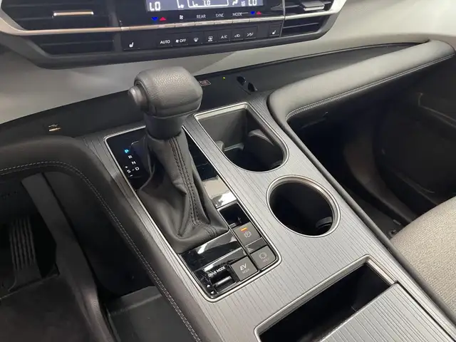 Toyota Sienna LE 2025 - Photo 18