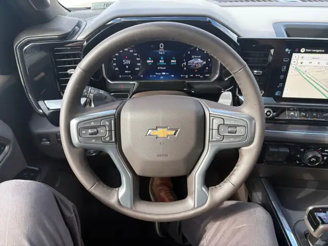 2026 Chevrolet Silverado 1500 - Photo 11
