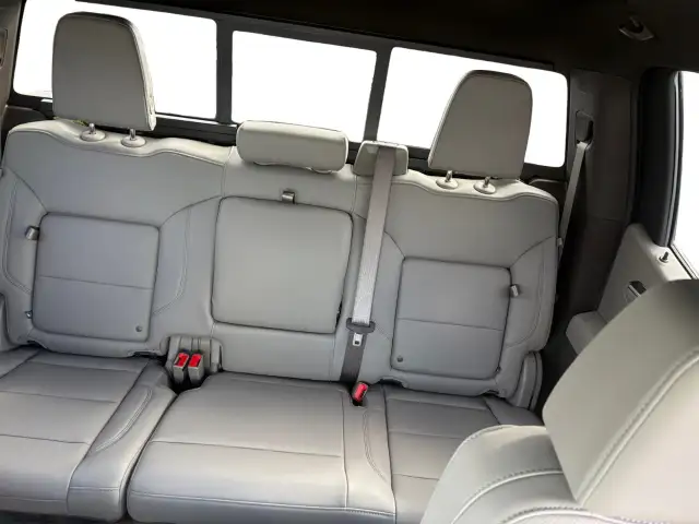 2026 Chevrolet Silverado 1500 - Photo 20