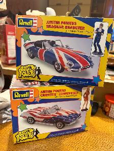 vintage Revell Austin Powers model kits from 1990