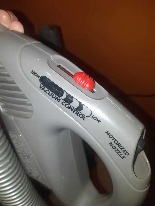 Aspirateur Electrolux Oxygen $100 - Photo 9