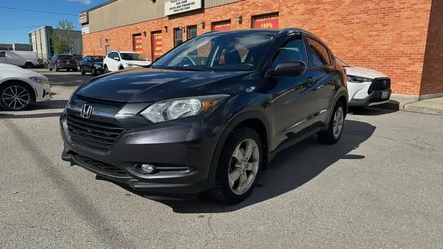 2017 Honda HR-V 4WD 4dr CVT EX-L w/Navi-LEATHER-SUNROOF-ALL WHEE