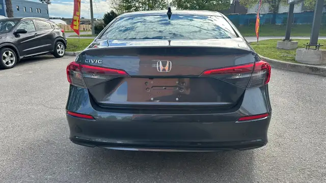 2022 Honda Civic LX CVT-LOW MILEAGE-CLEAN-KEYLESS ENTRY-HEATED S - Photo 6