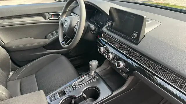 2022 Honda Civic LX CVT-LOW MILEAGE-CLEAN-KEYLESS ENTRY-HEATED S - Photo 25