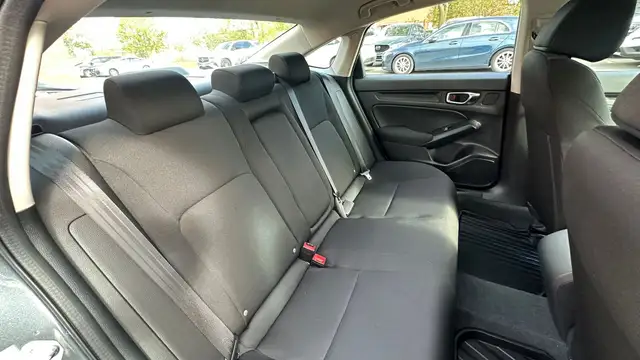 2022 Honda Civic LX CVT-LOW MILEAGE-CLEAN-KEYLESS ENTRY-HEATED S - Photo 32