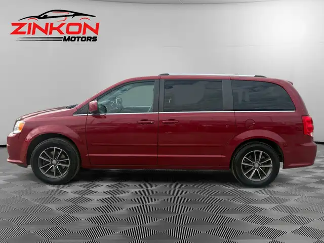 2016 Dodge Grand Caravan SXT PREMIUM PLUS | ONE-OWNER | CLEAN CA - Photo 2
