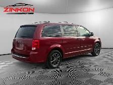 2016 Dodge Grand Caravan SXT PREMIUM PLUS | ONE-OWNER | CLEAN CA - Photo 5