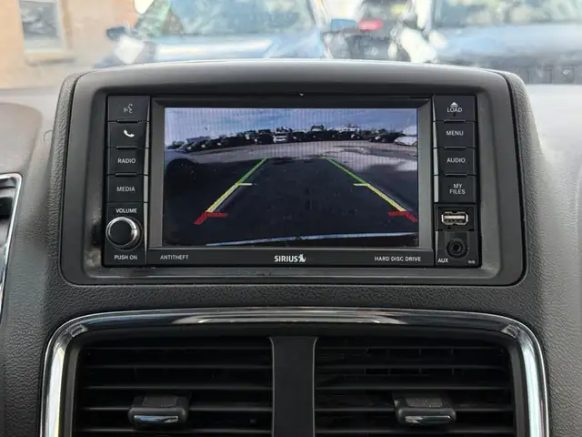 2016 Dodge Grand Caravan SXT PREMIUM PLUS | ONE-OWNER | CLEAN CA - Photo 12