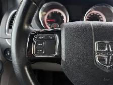 2016 Dodge Grand Caravan SXT PREMIUM PLUS | ONE-OWNER | CLEAN CA - Photo 23