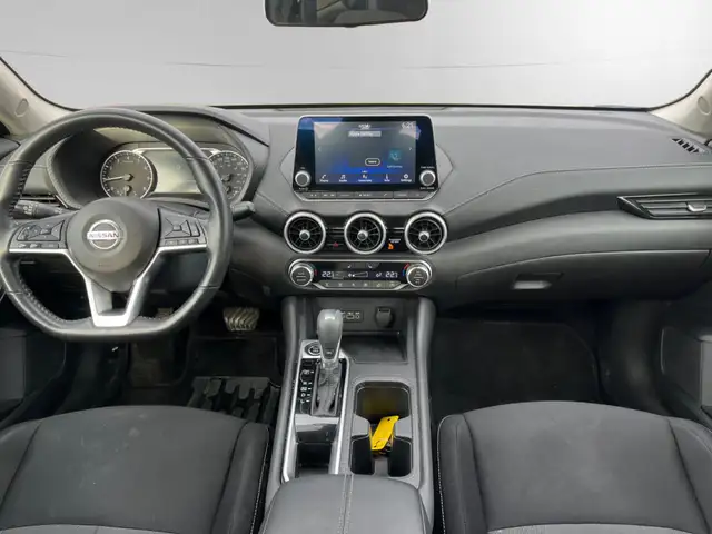 2021 Nissan Sentra SV | ONE-OWNER | CLEAN CARFAX | SUNROOF | BAC - Photo 10