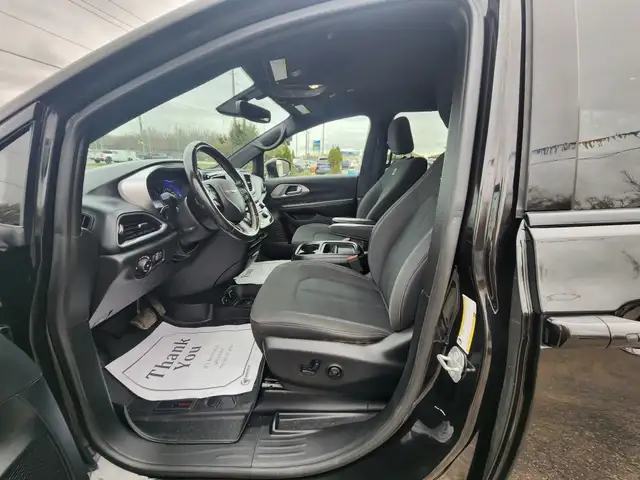 2019 CHRYSLER PACIFICA TOURING PLUS S - Photo 12