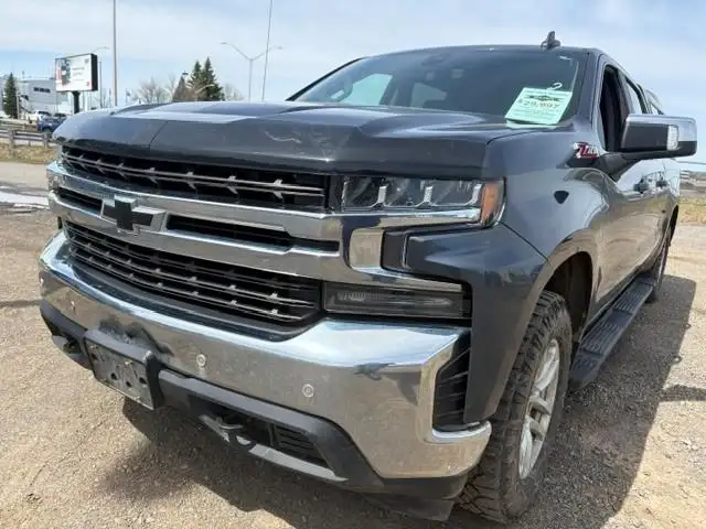 2020 Chevrolet Silverado 1500 LT - Photo 3