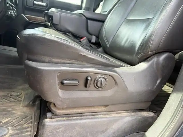2020 Chevrolet Silverado 1500 LT - Photo 6