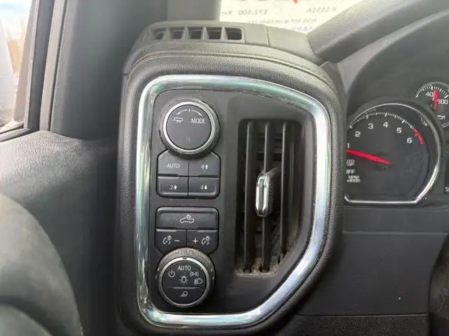 2020 Chevrolet Silverado 1500 LT - Photo 14