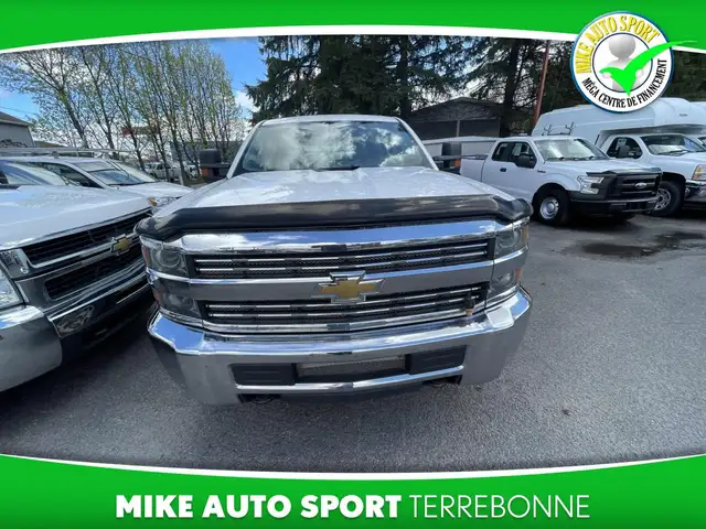 Chevrolet Silverado 2500HD Camion de travail cabine multiplace 4 - Photo 2