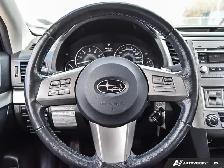 2010 Subaru Legacy 4dr Sdn Auto 2.5i AWD - Photo 13