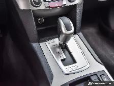 2010 Subaru Legacy 4dr Sdn Auto 2.5i AWD - Photo 18