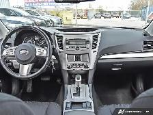 2010 Subaru Legacy 4dr Sdn Auto 2.5i AWD - Photo 24