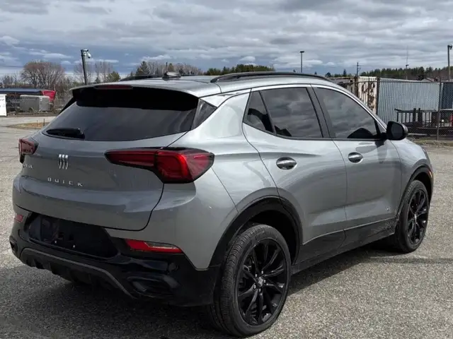 2025 BUICK ENCORE GX  AWD  MUST SEE SPORT TOURING - Photo 3