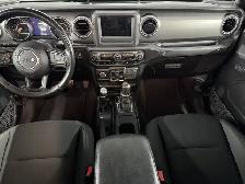 Jeep Gladiator Sport S 4x4 2021 à vendre - Photo 16