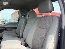 2022 Ford F-250 XL 4WD Reg Cab 8' Box Low Km's ! - Photo 11