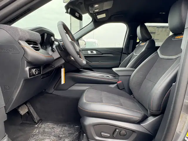 2026 Ford Explorer TREMOR | TREMOR CONVENIENCE PACKAGE - Photo 19