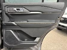 2026 Ford Explorer TREMOR | TREMOR CONVENIENCE PACKAGE - Photo 31