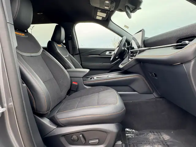 2026 Ford Explorer TREMOR | TREMOR CONVENIENCE PACKAGE - Photo 36
