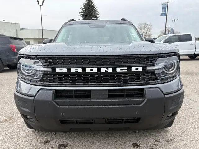 2026 Ford Bronco Sport OUTER BANKS | MOONROOF - Photo 4