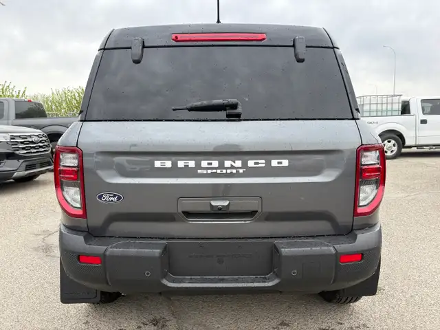 2026 Ford Bronco Sport OUTER BANKS | MOONROOF - Photo 10