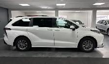 2024 Toyota Sienna LE 8-Passenger AWD HYBRID - Photo 3