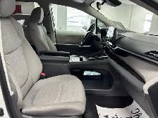 2024 Toyota Sienna LE 8-Passenger AWD HYBRID - Photo 21