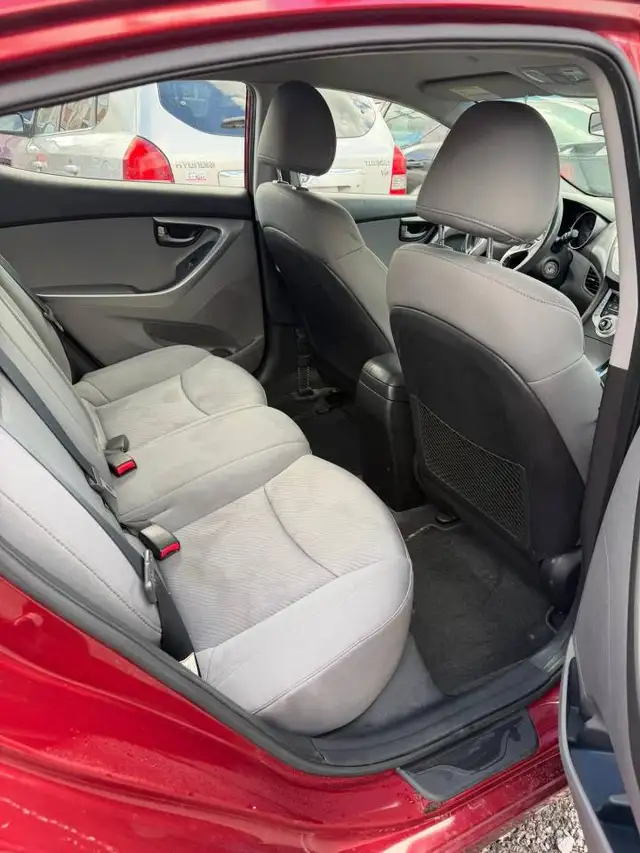 2011 HYUNDAI Elantra AUTOMATIQUE / AIR CLIMATISER - Photo 4