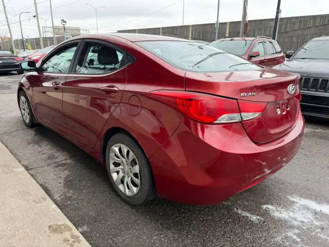 2011 HYUNDAI Elantra AUTOMATIQUE / AIR CLIMATISER - Photo 6