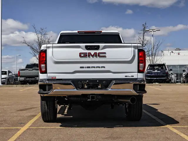 2026 GMC Sierra 3500HD SLE - Photo 7